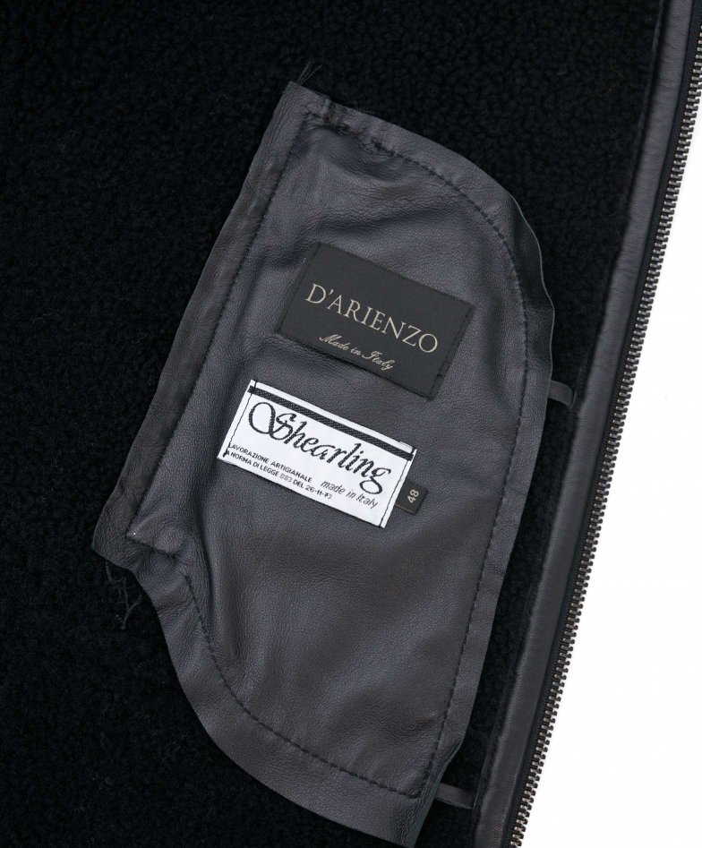 Schwarze lederjacke wildleder...