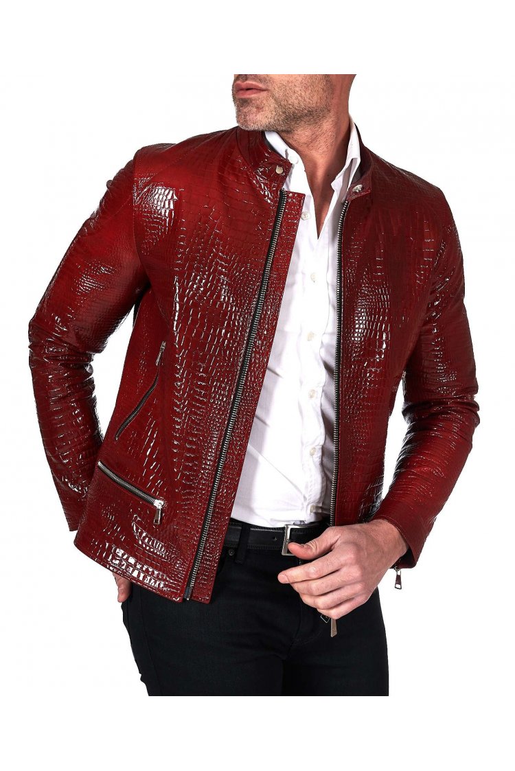 Rote lackleder bikerjacke...