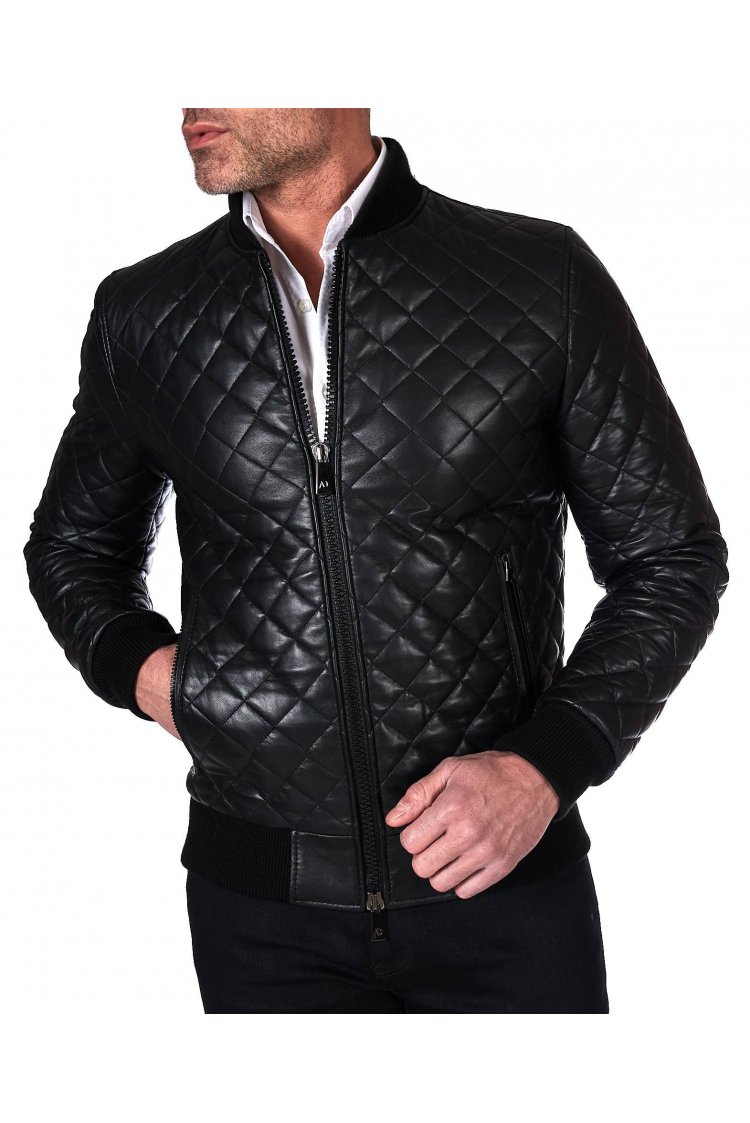 Schwarze Bomberjacke leder mit Rautensteppung  