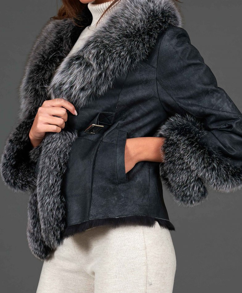 Schwarze Kaninchen Jacke mit...
