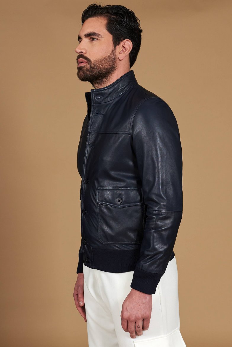 Dunkel blaue bomber lederjacke mit...