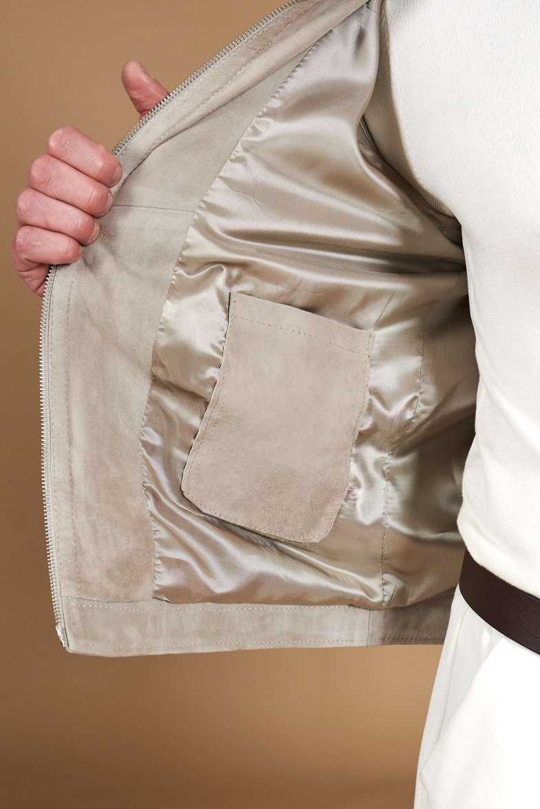 Graue perforiertes wildlederjacke...