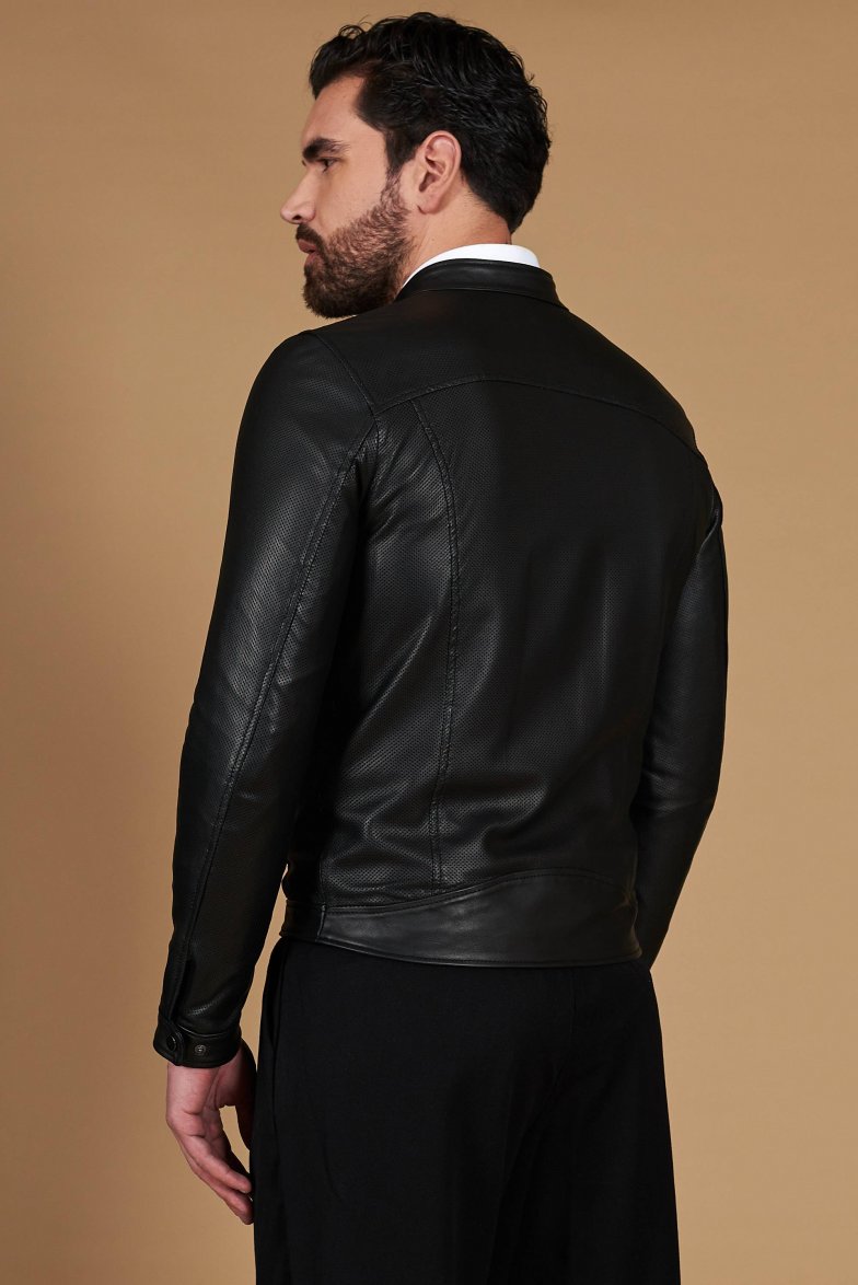 Schwarze perforiertes Lederjacke...