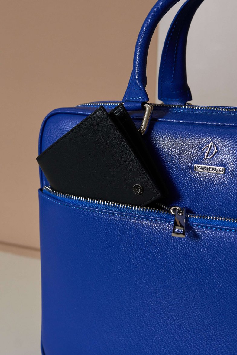 Hellblaue Laptop Aktentasche aus...