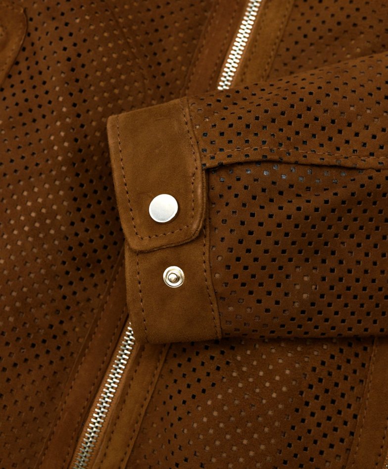 Lederfarben perforierte lederjacke...