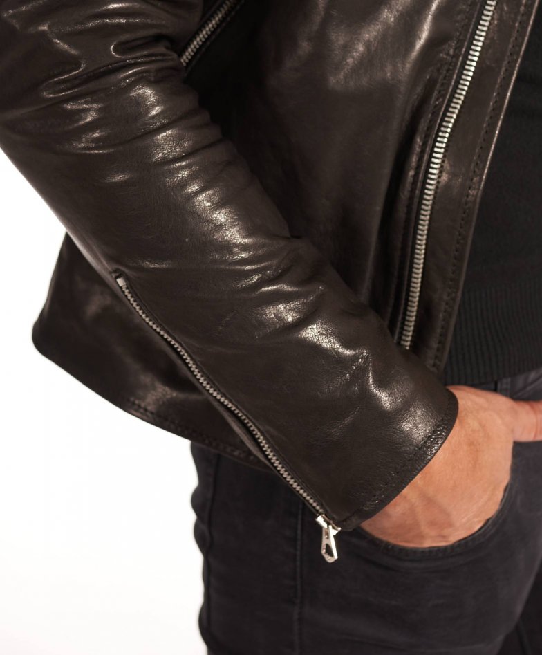  Schwarz gewaschene Lederjacke mit...