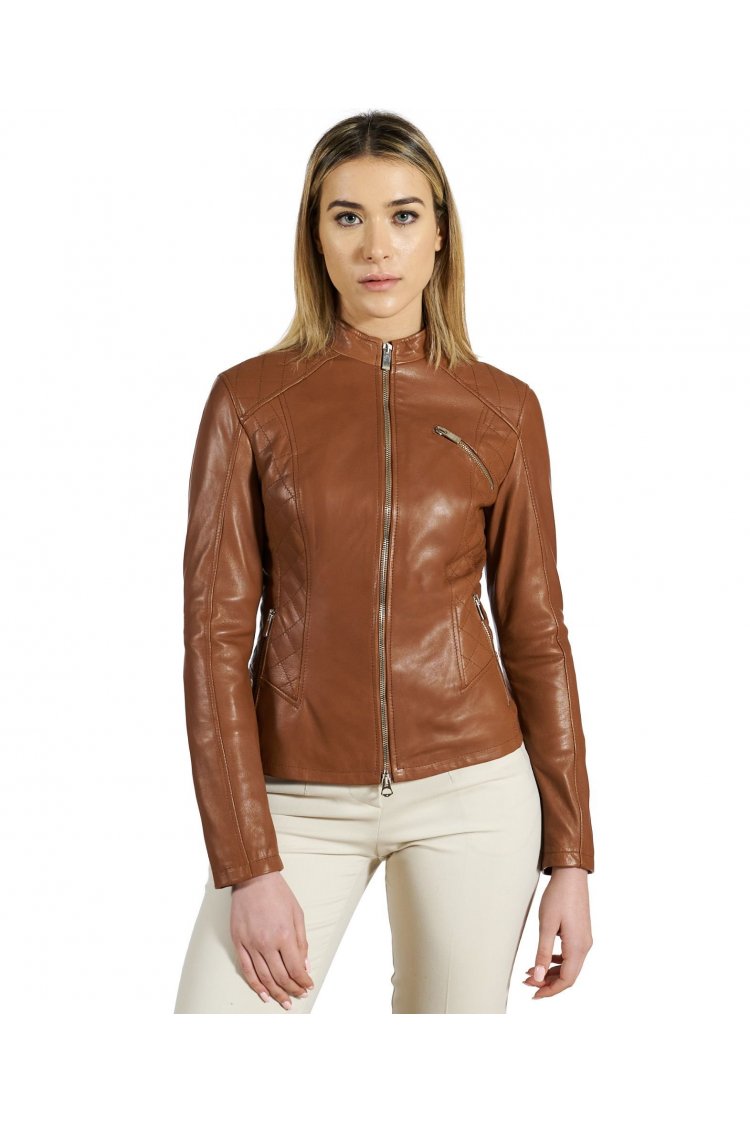 Bikerjacke für Frauen aus gestepptem rotem Nappaleder mit drei Taschen |  D\'Arienzo