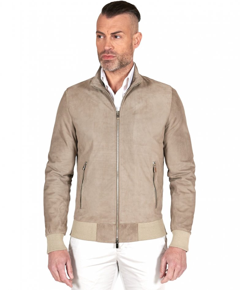 Sandfarbene Bomberjacke aus Wildleder...