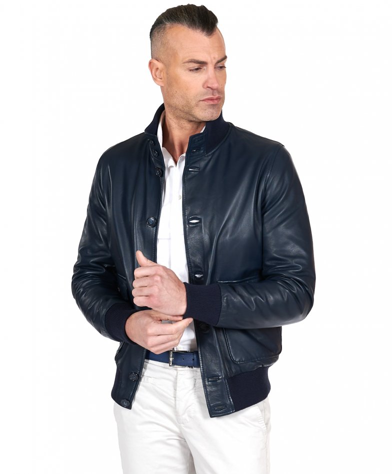 Blaue bomber lederjacke mit knöpfen...